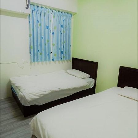 Fengchia Bichon B&B Taichung Eksteriør billede