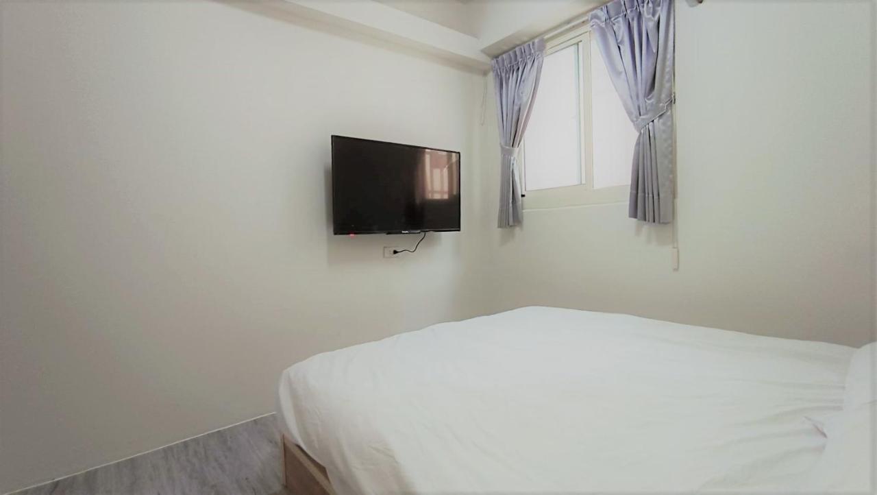 Fengchia Bichon B&B Taichung Eksteriør billede